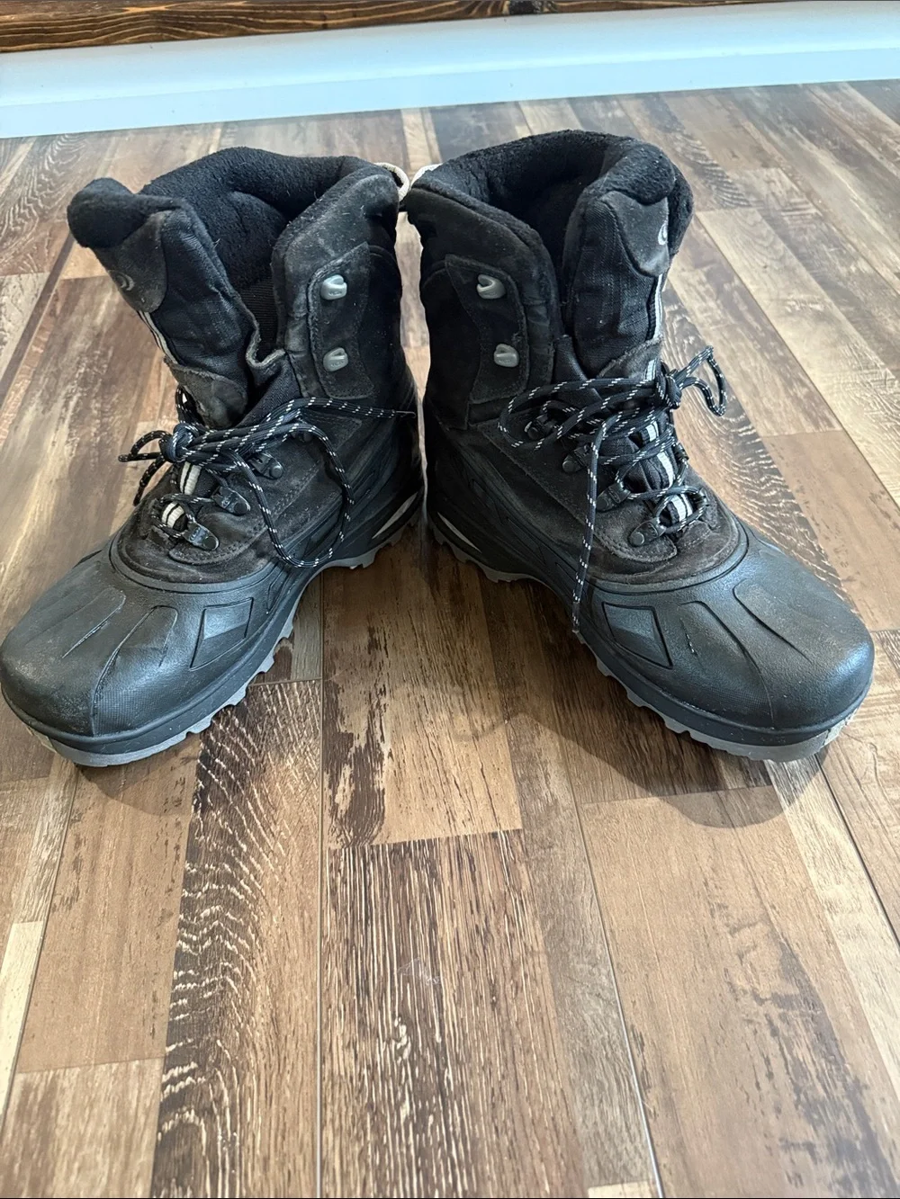 Salomon Men's Black Lace-Up Rain & Snow Boots‎